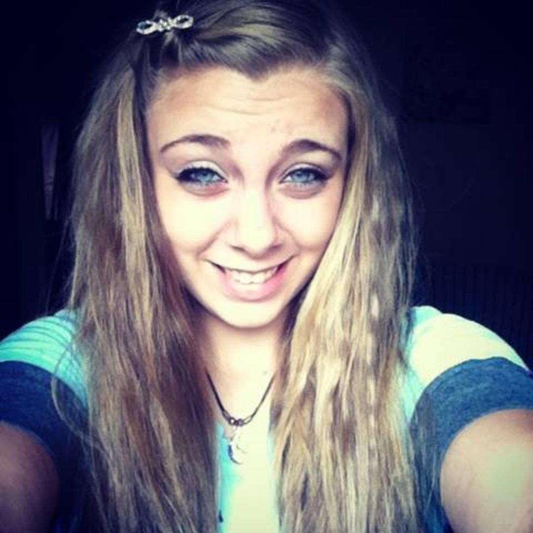 İki uyuşturucuyu birbirine karıştırdı, hal&uuml;sinasyon g&ouml;r&uuml;p g&ouml;zlerini &ccedil;ıkardı