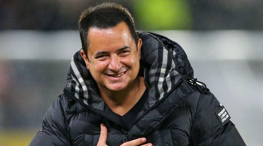 Acun Ilıcalı'dan çok konuşulan transfer! Ünlü ismin oğlu resmen Hull City'e imzayı attı