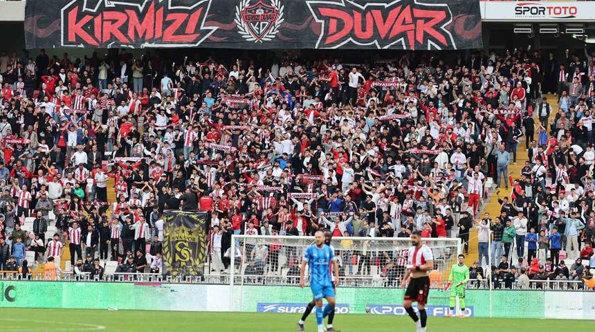 Sivasspor taraftarından savcılığa suç duyurusu! ''Gaziantep FK-Alanyaspor maçında şike yapılmıştır"