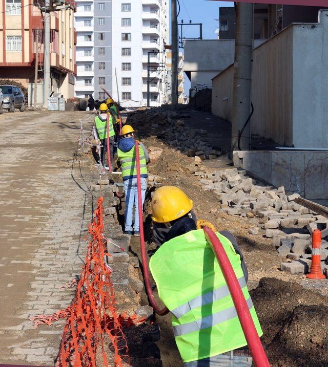 Dicle Elektrik Mardin’de elektrik hatlarını yer altına alıyor