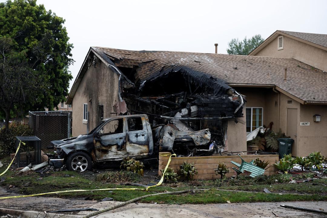 2025-05-22T144442Z_358438352_RC22NEAGE6QS_RTRMADP_3_USA-CRASH