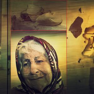'Üç harflileri' kovmak için her yere soğan bırakıyor, yağ döküyor! Komşuları isyan etti! "Yardıma ihtiyacım var" 