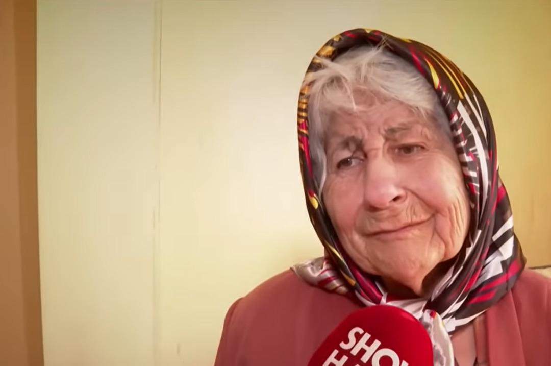 Üç harflileri kovmak için her yere soğan bırakıyor, yağ döküyor! Komşuları isyan etti! "Yardıma ihtiyacım var" 3