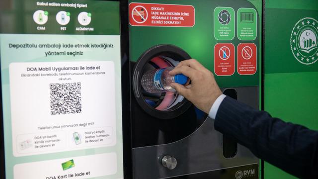 Türkiye'de Depozito Yönetim Sistemi'yle yılda 25 milyar atığın toplanması hedefleniyor