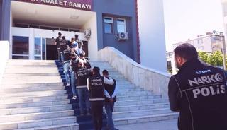 Iğdır'da uyuşturucu ticareti yaptığı iddiasıyla 10 zanlı tutuklandı