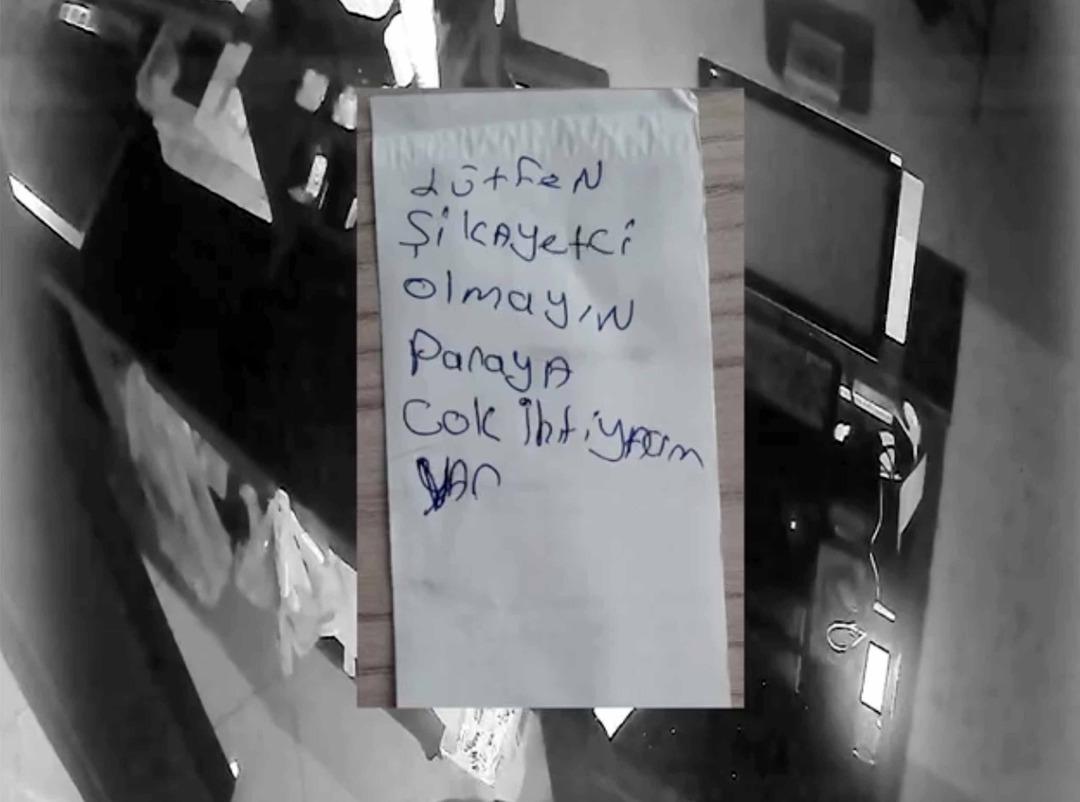 LUTFEN-SIKAYETCI-OLMAYIN-NOTU-BIRAKAN-_728575_215298