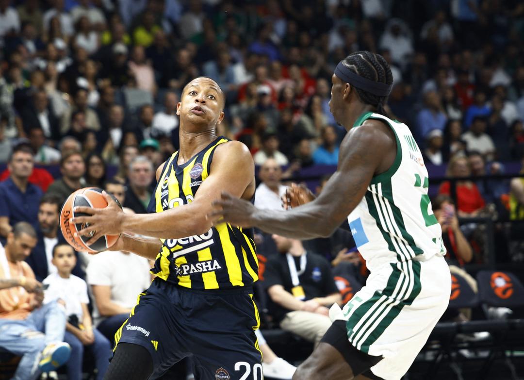 2025-05-23T152213Z_153026294_UP1EL5N16P02X_RTRMADP_3_BASKETBALL-EUROLEAGUE