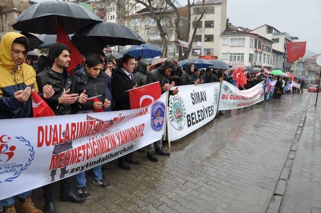 Simav’da Mehmetçiğe destek yürüyüşü