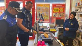 Bayburt’ta zabıta gramaj ve hijyen denetimi gerçekleştirdi