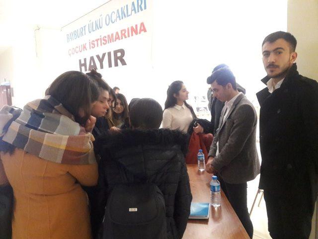 Bayburt’ta ‘Çocuk İstismarına Hayır’ resim sergisi