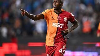 'Al-Hilal'le anlaştı' haberleri gündeme bomba gibi düşmüştü! Osimhen'in yakın arkadaşından açıklama