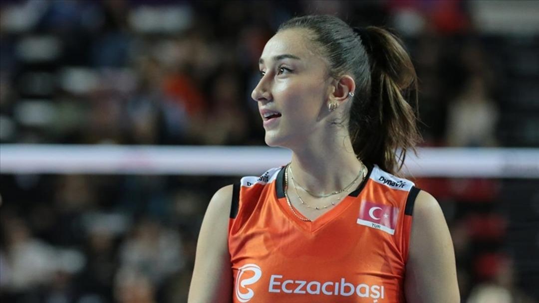 Eczacıbaşı Kulübü milli voleybolcu Hande Baladın ın ayrıldığını duyurdu! İşte yeni takımı... 1