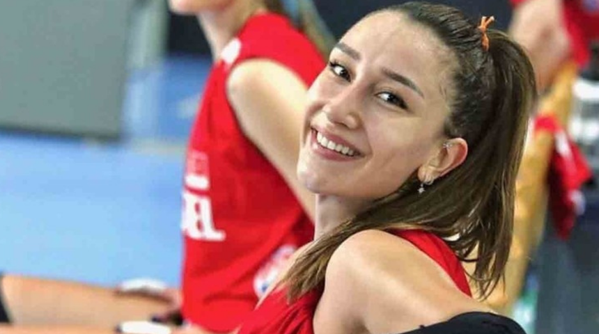 Eczacıbaşı Kulübü milli voleybolcu Hande Baladın'ın ayrıldığını duyurdu! İşte yeni takımı...