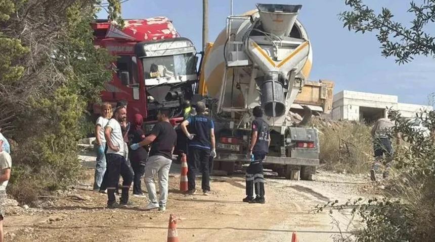 Bodrum'da, beton mikseri ile kamyonun arasında sıkışan sürücü öldü