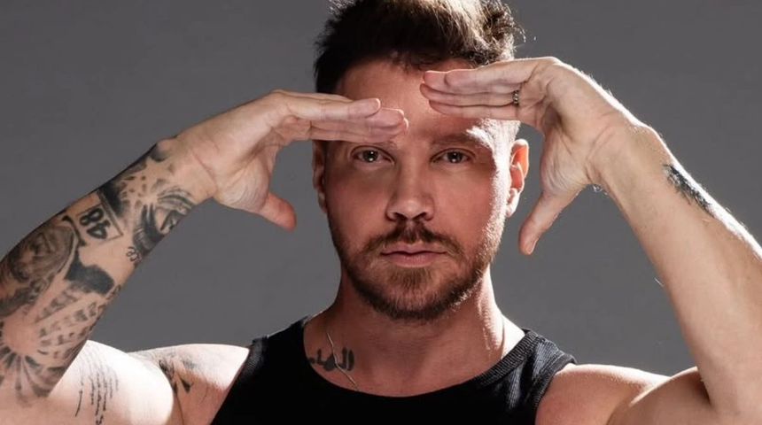 Sinan Akçıl'ı görenler gözlerine inanamadı! "Botoksa çok abanmış"