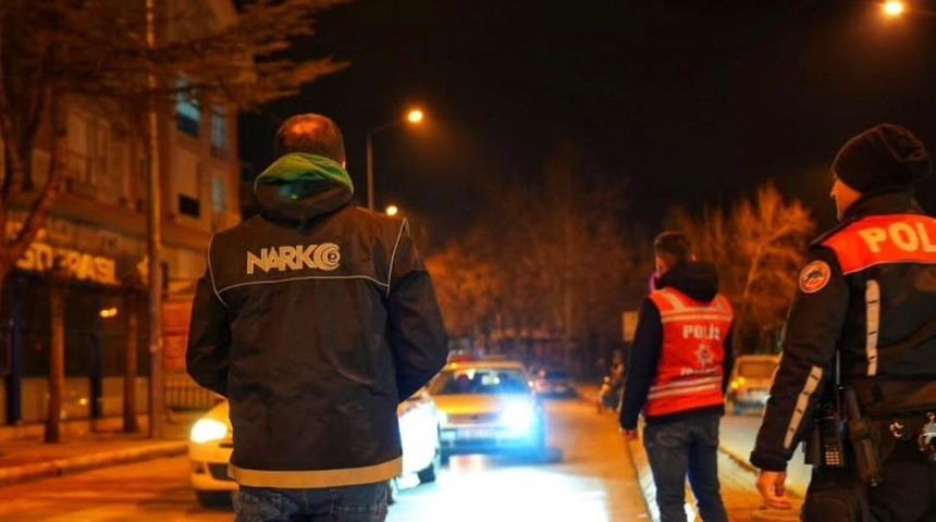 Üçü de 24 saat içinde yakalandı! Isparta'da 5 bin 925 şahıs sorgulandı
