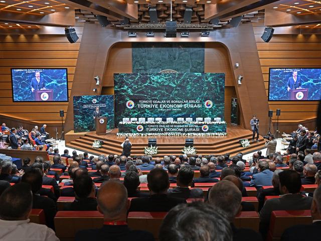 Başkan Kasapoğlu, ekonomi şurasında konuştu! "Sanayici direniyor, destek şart"