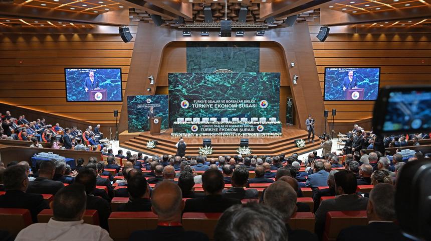 Başkan Kasapoğlu, ekonomi şurasında konuştu! "Sanayici direniyor, destek şart"
