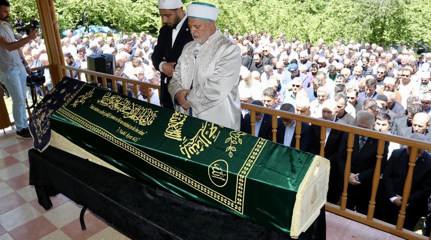 Rektör Prof. Dr. İbrahim Hakkı Aydın'ın annesi son yolculuğuna uğurlandı