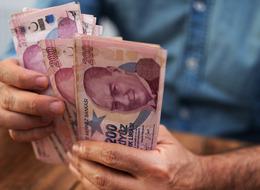 Asgari ücrete ara zam için oran verdi! 'Bu kadar bile olsa yükü hafifletir'