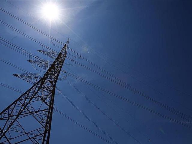 Spot piyasada elektrik fiyatları