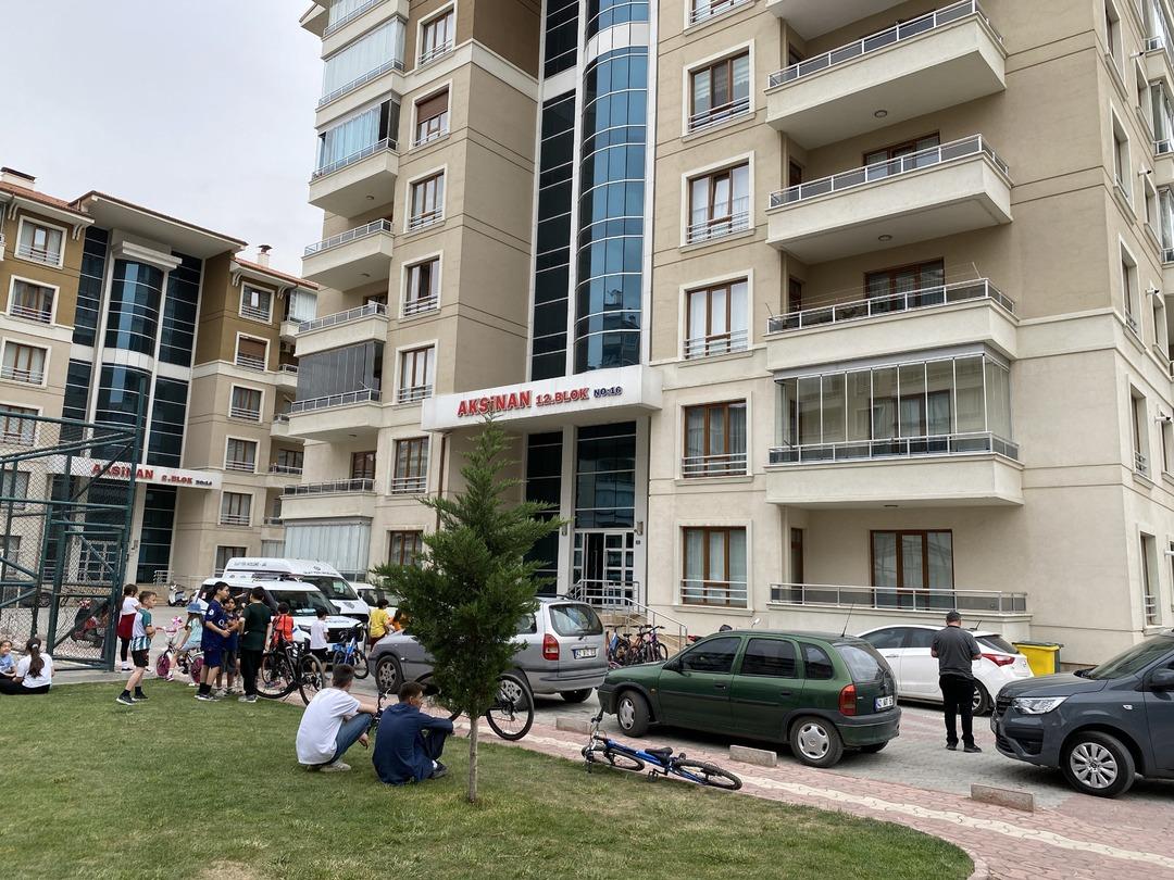 Konya da kan donduran olay! Eşini öldürüp  başında bekledi: 3 çocuğu da oradaymış... 1