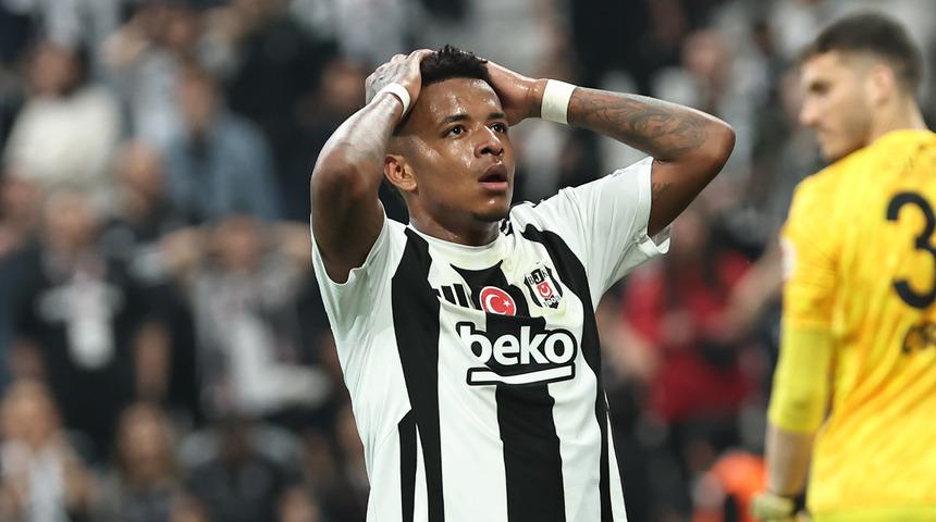 Beşiktaş'ta kendi evinde büyük şok!