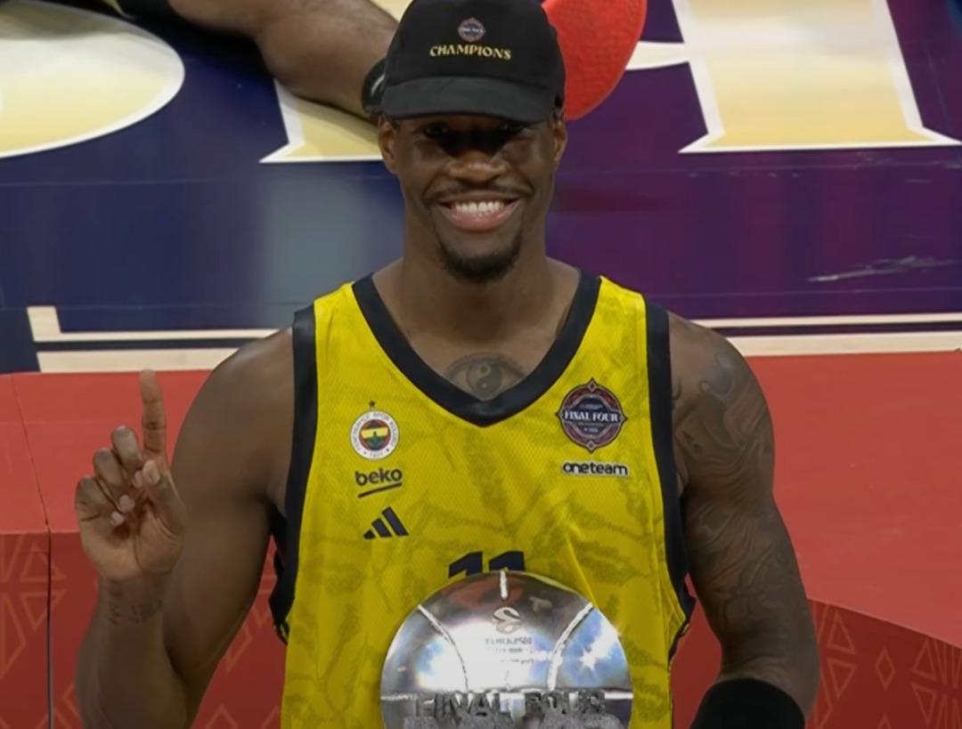Tarihi başarı tarihi! Fenerbahçe Beko, Monaco yu devirerek EuroLeague i kazandı! 2