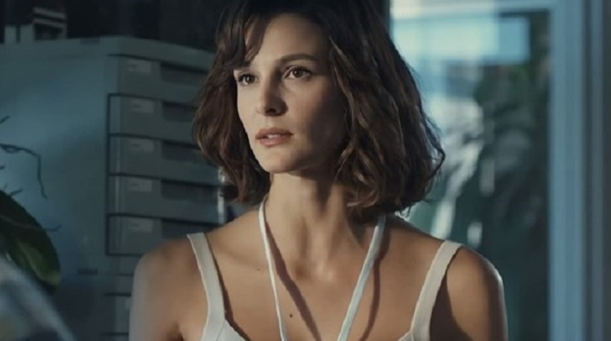 Büşra Develi'nin gizemli sevgilisi ortaya çıktı! Kalp emojisiyle paylaştı