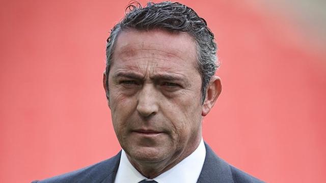 Ali Koç, Fenerbahçe efsanesini Jose Mourinho'nun ekibine getirme kararı aldı!