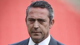 Ali Koç, Fenerbahçe efsanesini Jose Mourinho'nun ekibine getirme kararı aldı!