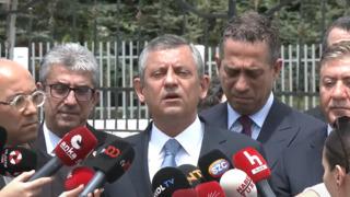 Özgür Özel'den ilk yorum geldi! CHP'yi karıştırmaya çalışıyorlar Mehmet Şimşek hakkında 'istifa' iddiası...