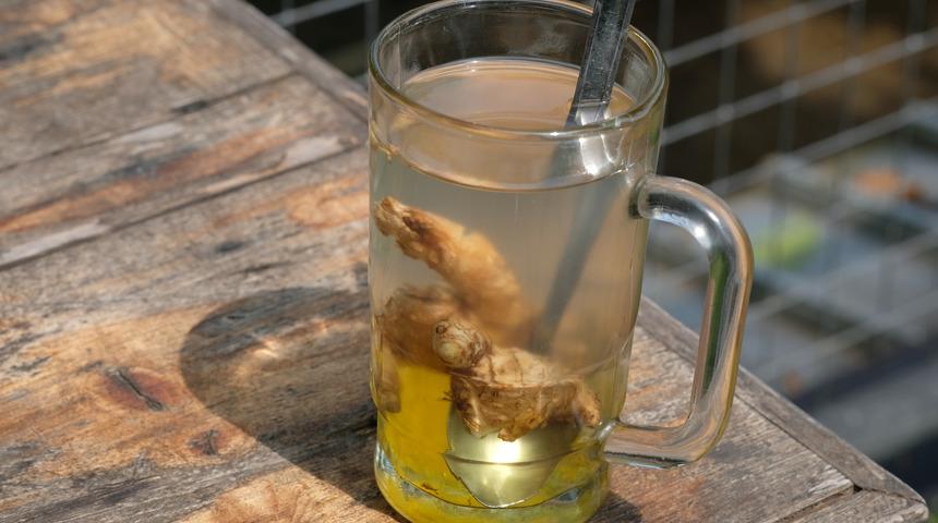 Zencefil suyunun faydaları nelerdir? Zencefil suyu neye iyi gelir? Zencefil suyunun saça ve cilde faydaları ile zararları