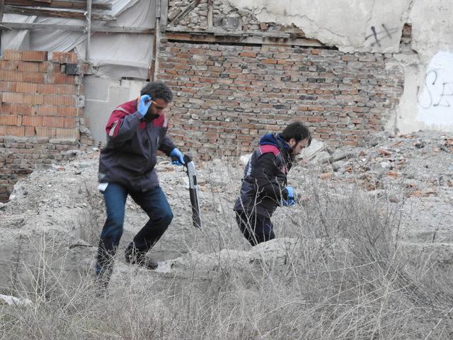 Eski eşini ve kayınbiraderini av tüfeğiyle öldürdü (2)