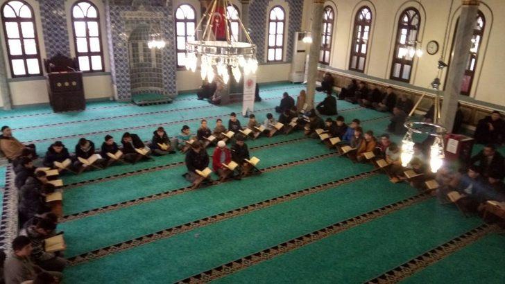 İmam Hatipli öğrenciler Fetih Suresi’ni okudu G2