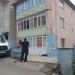 Balıkesir'de kan donduran cinayet! Kiracısını balta ve sopayla öldürüp, eşiyle birlikte cesedi kömürlüğe saklamış