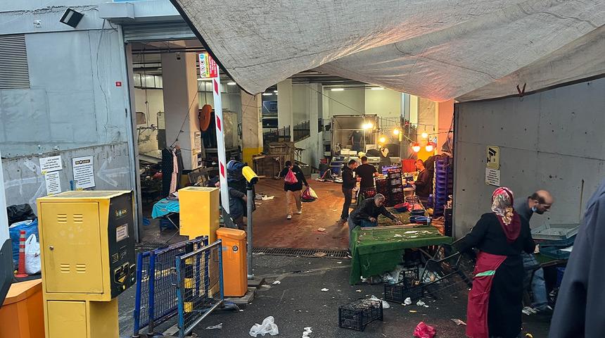 Yer:İstanbul! Neye uğradıklarını şaşırdılar... Vatandaşlar panikle dışarı kaçtı: "Gözlerimiz yaşarmaya başladı"