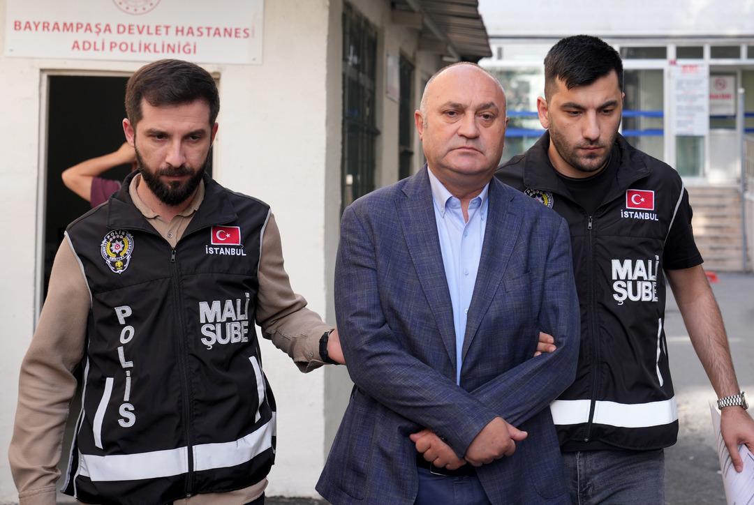 SON DAKİKA|İBB ye 4. dalga operasyonda yeni gelişme! 25 kişi tutuklandı 5