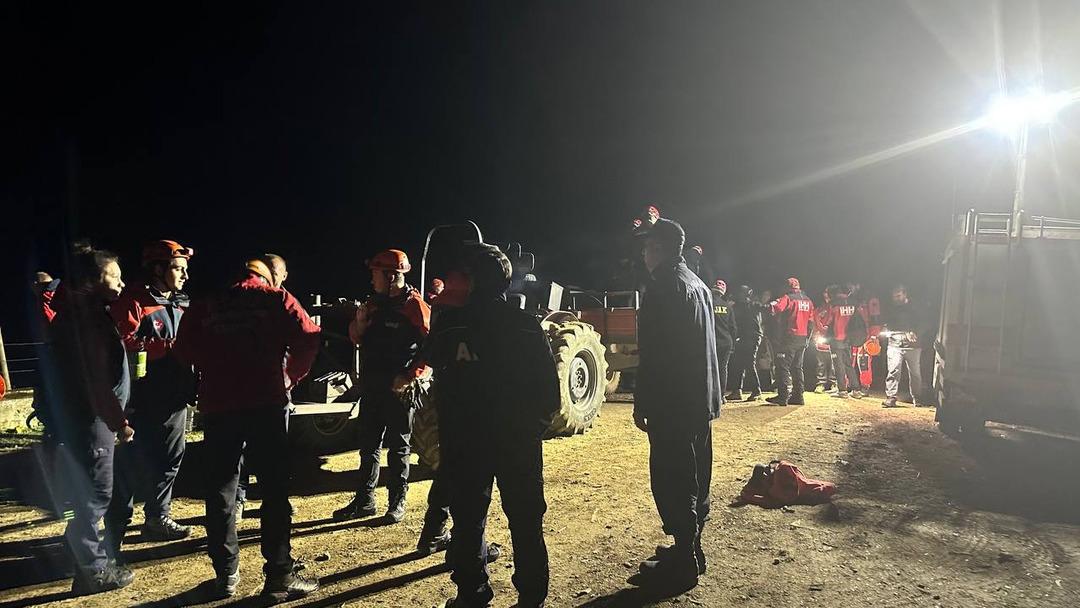 Doğa yürüyüşünde kaybolmuştu: İl Müdür Yardımcısı Adil Bartu nun cansız bedenine ulaşıldı! 2