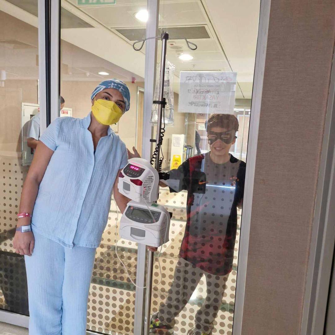 Meme kanseri ve lösemiyle mücadele ediyordu! 10 yaşındaki oğlunun iliği ile kanseri ikinci kez yendi: "Benim can verdiğim, bana can verdi" 6