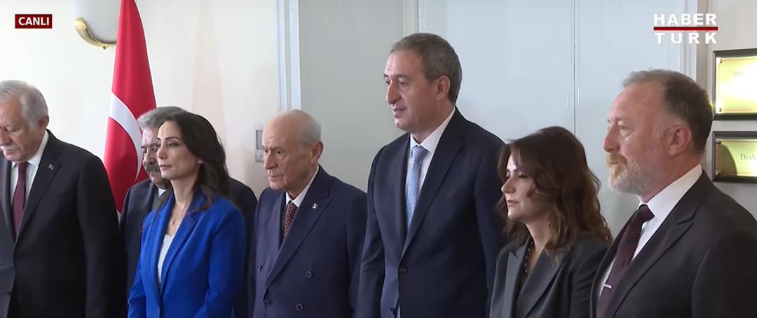 Fesih kararı sonrası ilk! Bahçeli kapıda karşıladı: DEM Parti den MHP ye ziyaret sona erdi! İlk açıklama geldi 2