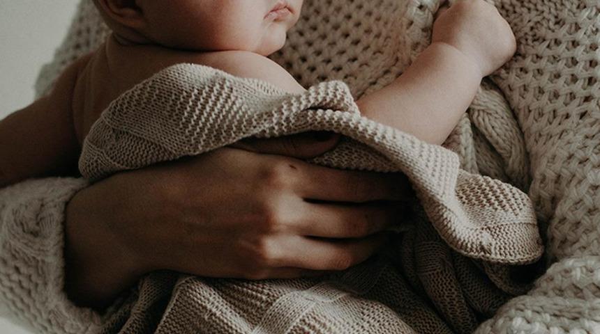 Anne sütü satışına Bakanlıktan müdahale geldi! Sosyal medyada sayfa açmışlardı, ihlal edene para cezası var...