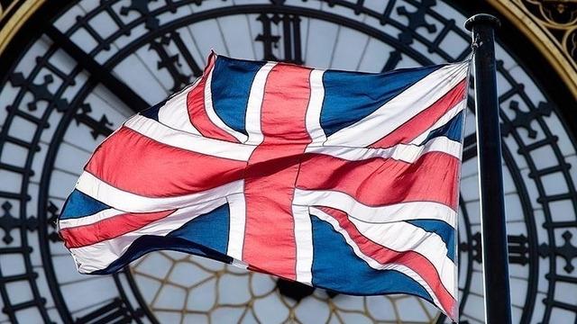 İngiltere'de perakendeci güveninde son 5 yılın en keskin düşüşü görüldü