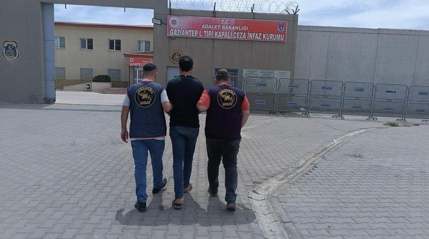 Gaziantep’te aranan 2 hükümlü yakalandı