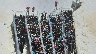 Dünyanın konuştuğu görüntü! Yardım için geldiler, canlarından oldular! Fotoğraflar Nazi kamplarına benzetildi…