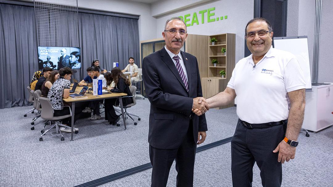 Fırat Üniversitesi’nde açıldı! Rektör bu sözlerle duyurdu: ‘Gençlerimiz küresel düzeyde rekabet edebilecek’ 2