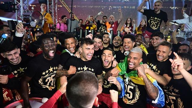 Galatasaraylı iş adamları şampiyonluk kutlaması için çok sürpriz bir adres seçti!