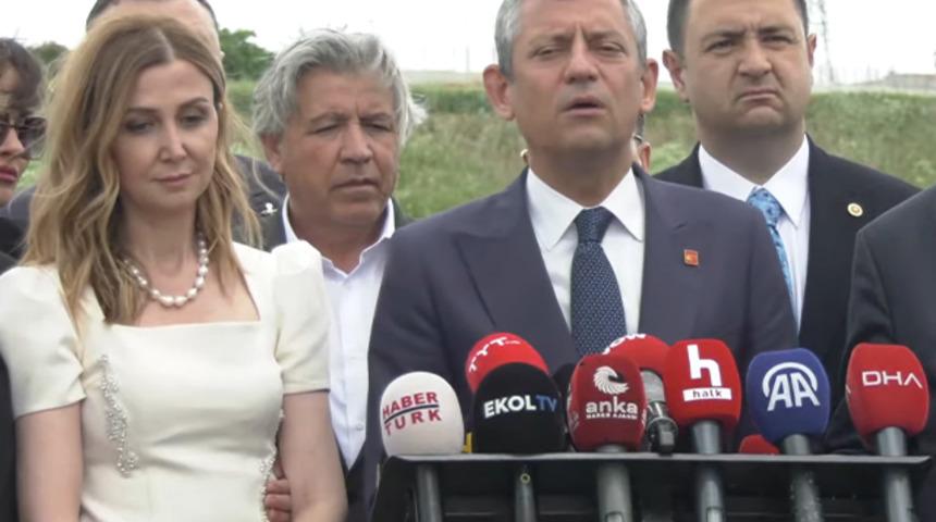 Cezaevinde nikah... CHP lideri Özel: "Gelin hanımın gözyaşlarında boğulacaklar"