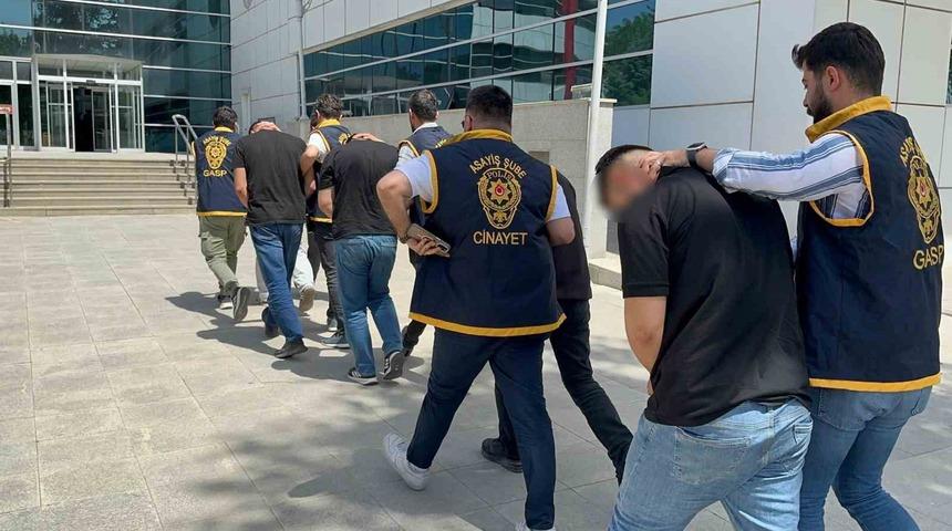 İki kişinin yaralandığı silahlı kavgada 5 kişi tutuklandı