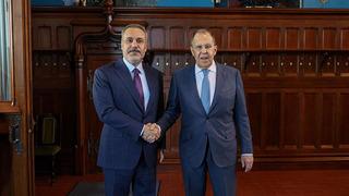 Bakan Fidan, Rus mevkidaşı Lavrov ile telefonda görüştü! Ukrayna Savaşı ele alındı